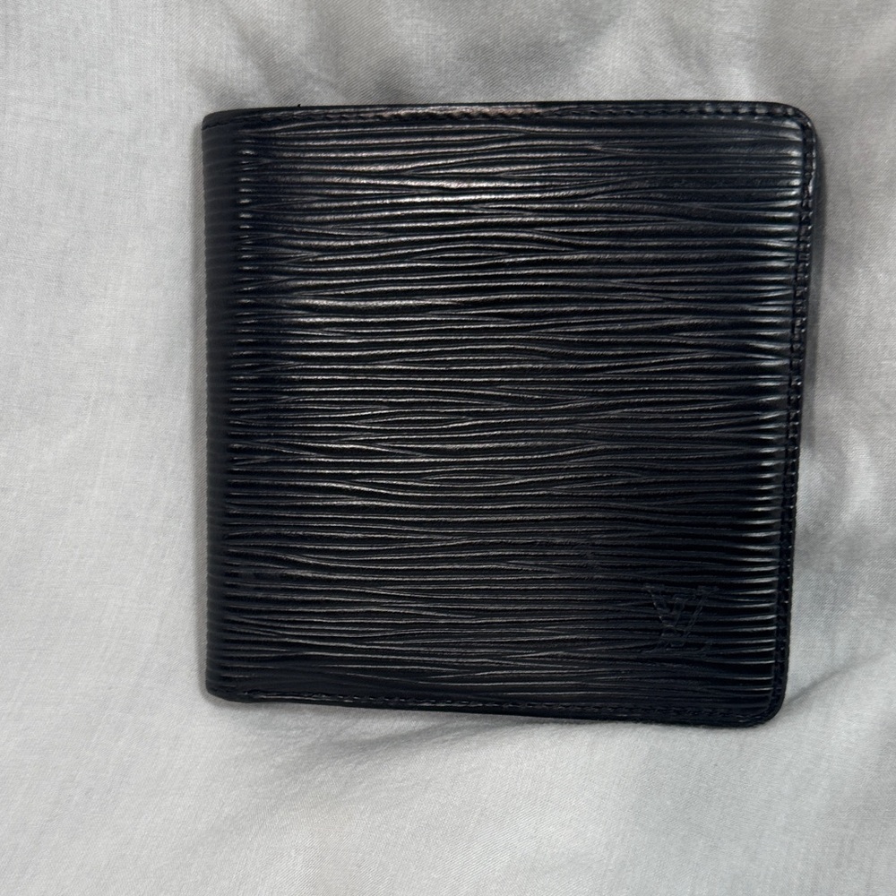 Louis Vuitton Mens EPI Wallet